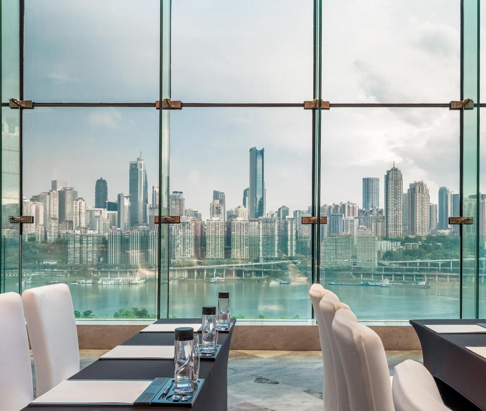 Regent Chongqing - Complimentary 1St Round Mini Bar Daily Hotell Exteriör bild
